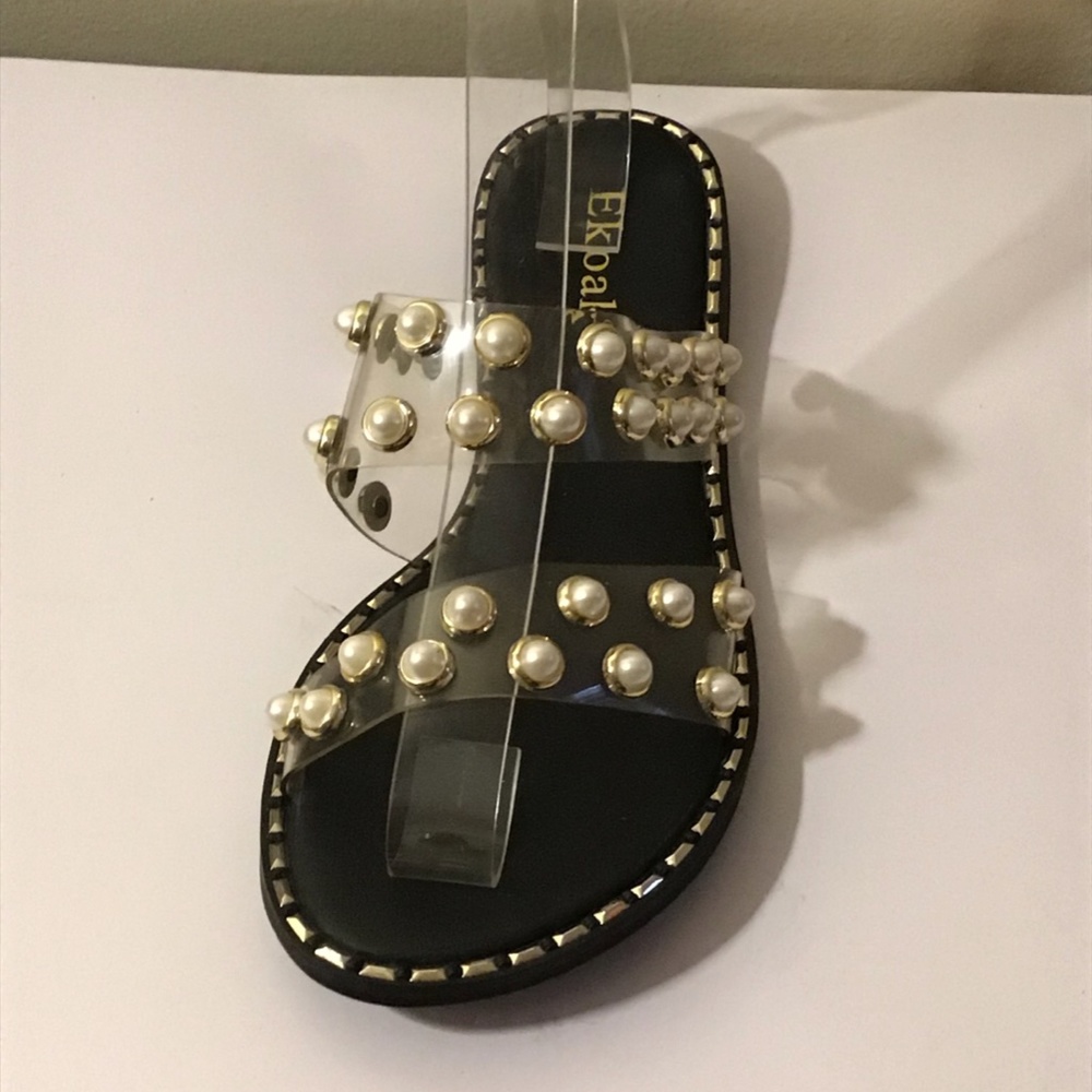 Pearl embellished slide.